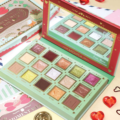A Moment With You Pressed Pigment Palette